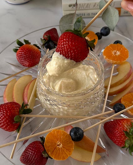 Skin Healthy Lemon Cheesecake Dip (vegan)