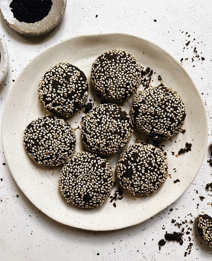 Black Tahini Cookies