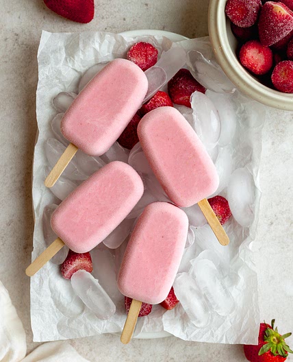 Fresh or Frozen Strawberry Greek Yogurt Popsicles