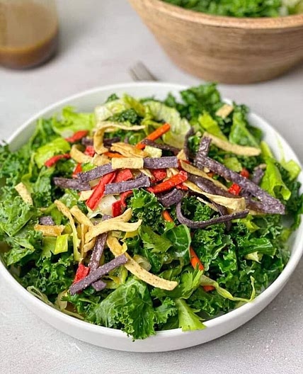 HOUSTON’S KALE SALAD COPYCAT RECIPE 
