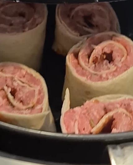 Air Fryer tortilla sausage rolls 