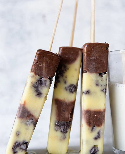 Bailey's Cookies and Cream popsicles