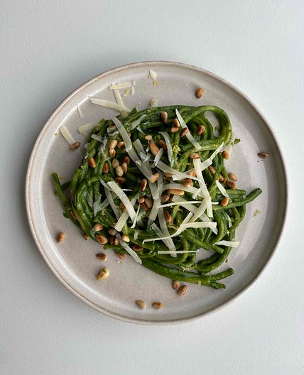 Creamy green pasta