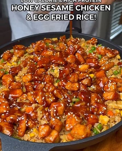 Honey Sesame Chicken &amp; Egg Fried Rice🍗🍚