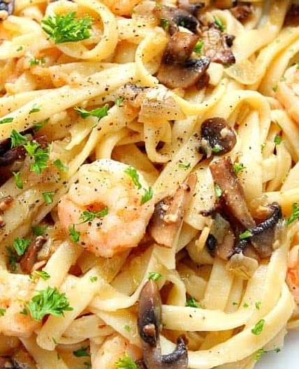 Garlic Butter Mushroom Shrimp Pasta