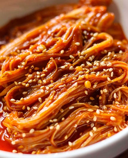 Mukbang Spicy Enoki Mushrooms