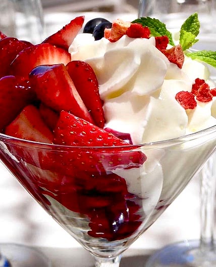 Strawberries Romanoff 🍓