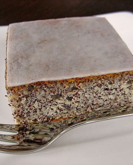 Joghurt-Mohnkuchen
