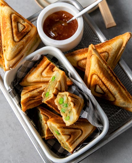 Samosa jaffles recipe