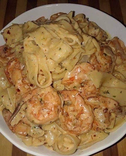 Garlic Shrimp Pasta