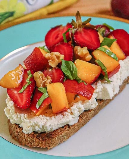 Peach & Strawberry Ricotta Toasts (dairy free)