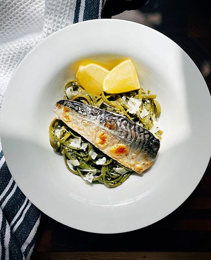Pesto pasta with mackerel
