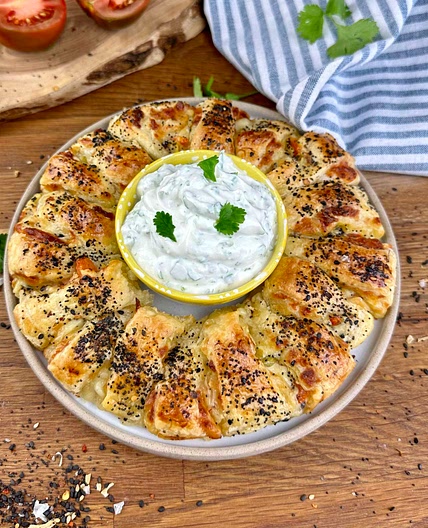 Cheesy Puff Pastry Wreath