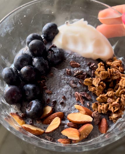 Blueberry Blended Overnight Oats