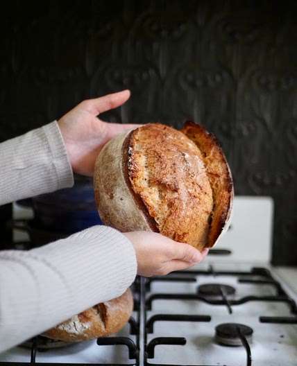 Undemanding light rye loaf