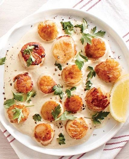 Seared Scallops with Lemon Cream Sauce