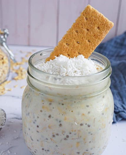 Coconut Cream Pie Overnight Oats