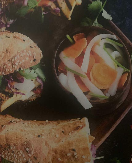 Banh mi tofu lime & sesame / version sur laitue