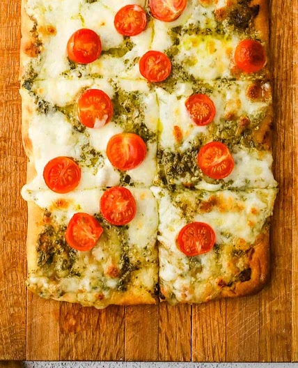 Easy Pesto Flatbread