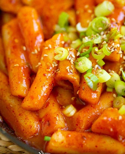 Tteokbokki - Spicy Korean Rice Cakes