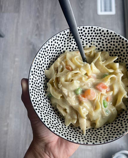 Crockpot chicken and noodles 