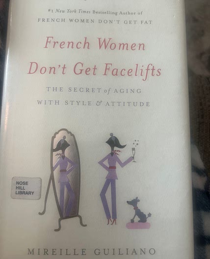 Spinach salad with mushrooms and Parmesan