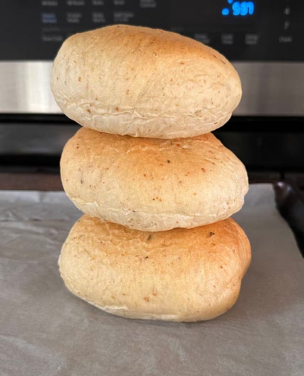 Savoury sandwich rolls (egg-free) bread machine
