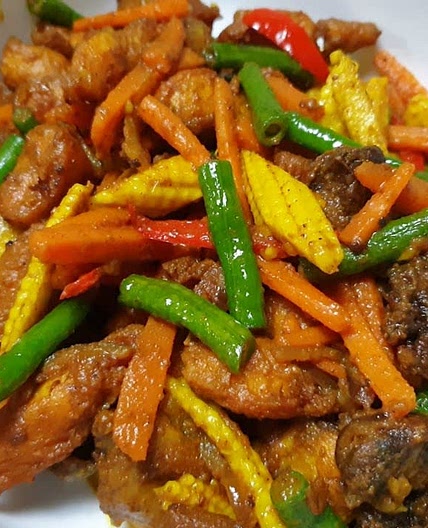 Ayam Tumis Goreng Kunyit