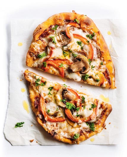 Pizza au jambon sur pain pita