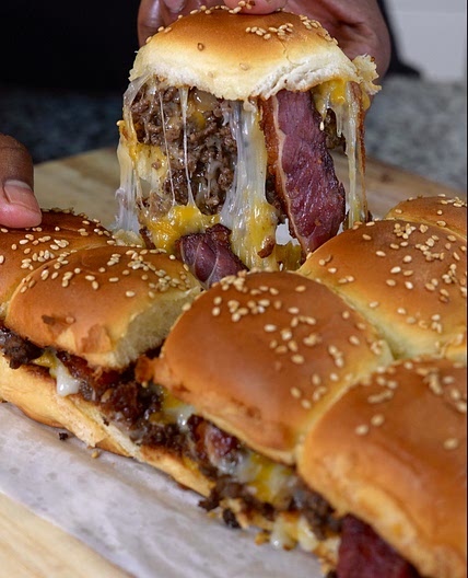 Bacon Cheeseburger Sliders