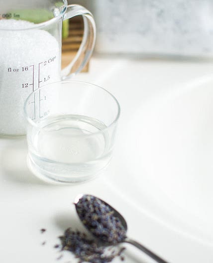 DIY This Luxurious Lavender Body Scrub Right in a Stasher Bag