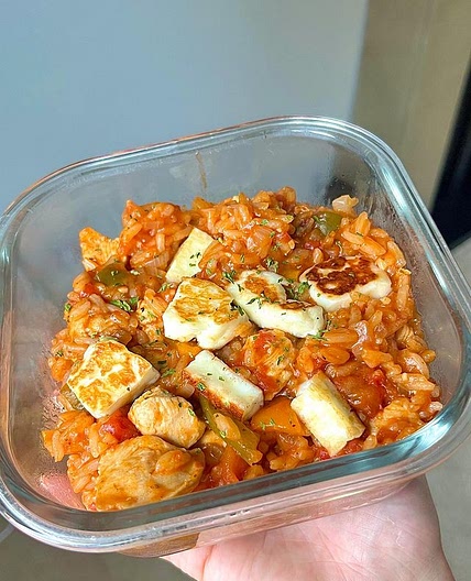 NANDOS CHICKEN &amp; HALLOUMI RICE - meal prep 😍