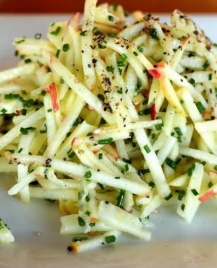 Cafe & Bar Lurcat Salad