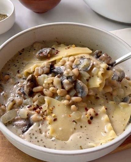 White Bean & Mushroom Lasagna Soup