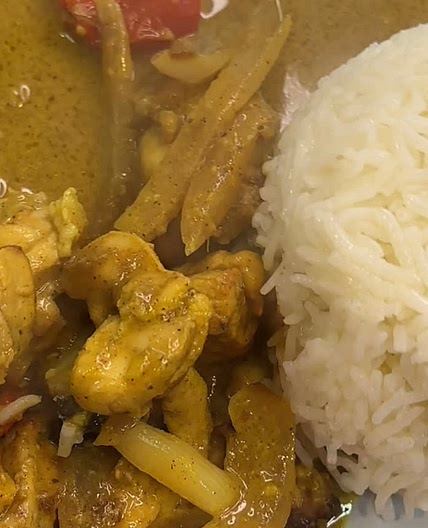 Air Fryer Chicken Curry