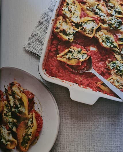 Baked Ricotta-&-Spinach-Stuffed Pasta Shells