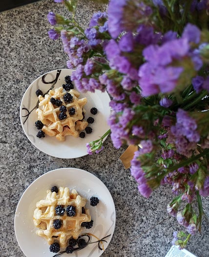 Waffle amora -blackberrie waffle 🧇