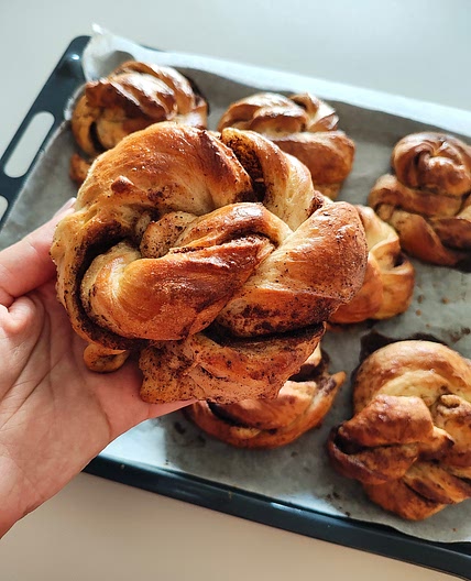 Cinnamon buns