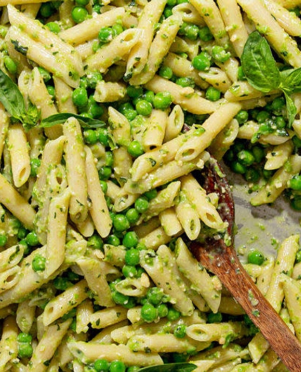 Pea pesto pasta