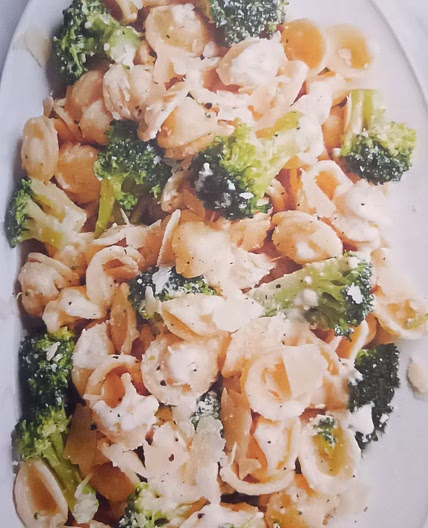 Orecchiette aux brocolis et crème de parmesan