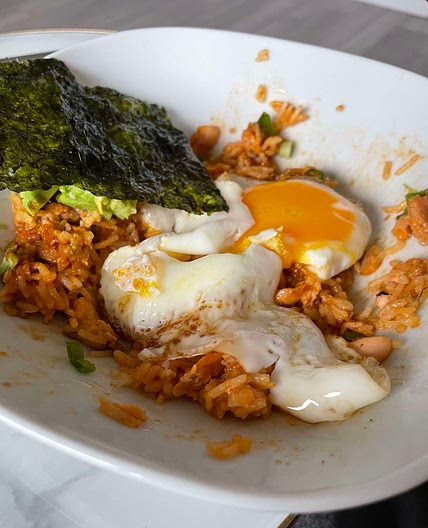 Viral salmon bowl