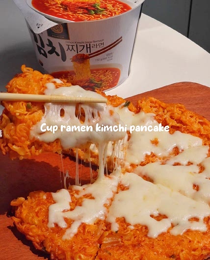 Cup ramen Kimchi pancake