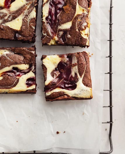 Raspberry cheesecake brownies