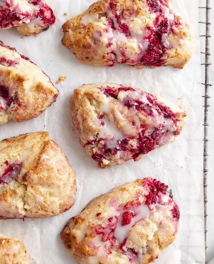 White chocolate and raspberry scones 