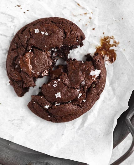 Double chocolate chip cookies 