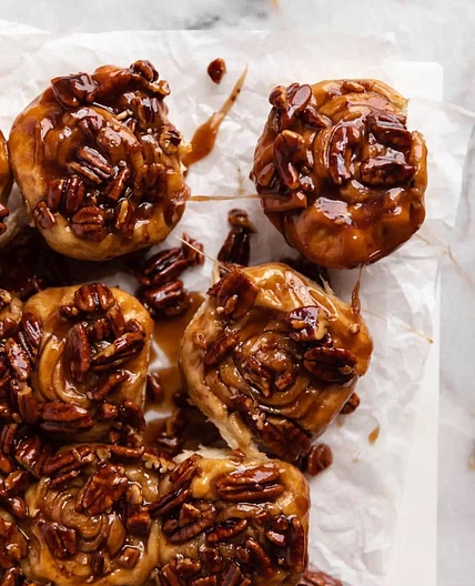 Caramel pecan sticky buns 