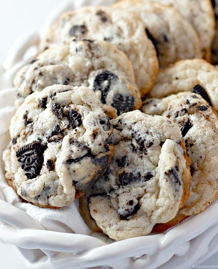 Oreo Cheesecake Cookies