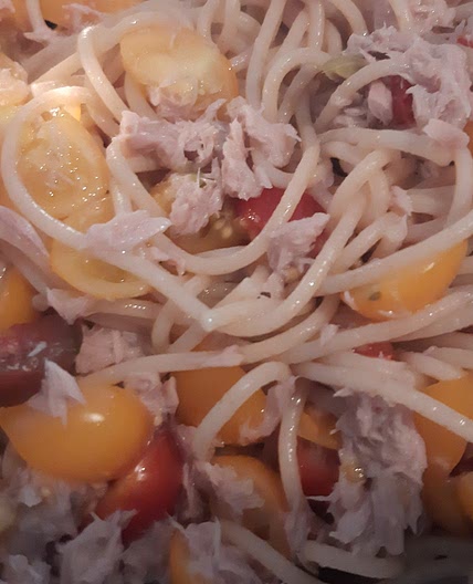 Spaghetti tonno e pomodorini