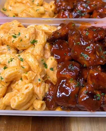 Chicken and Mac & Cheese