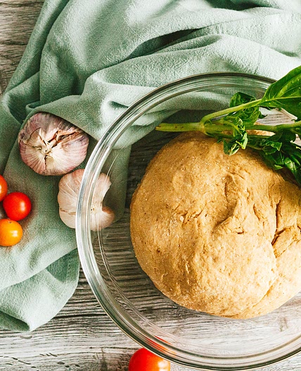 White Whole Wheat Pizza Crust